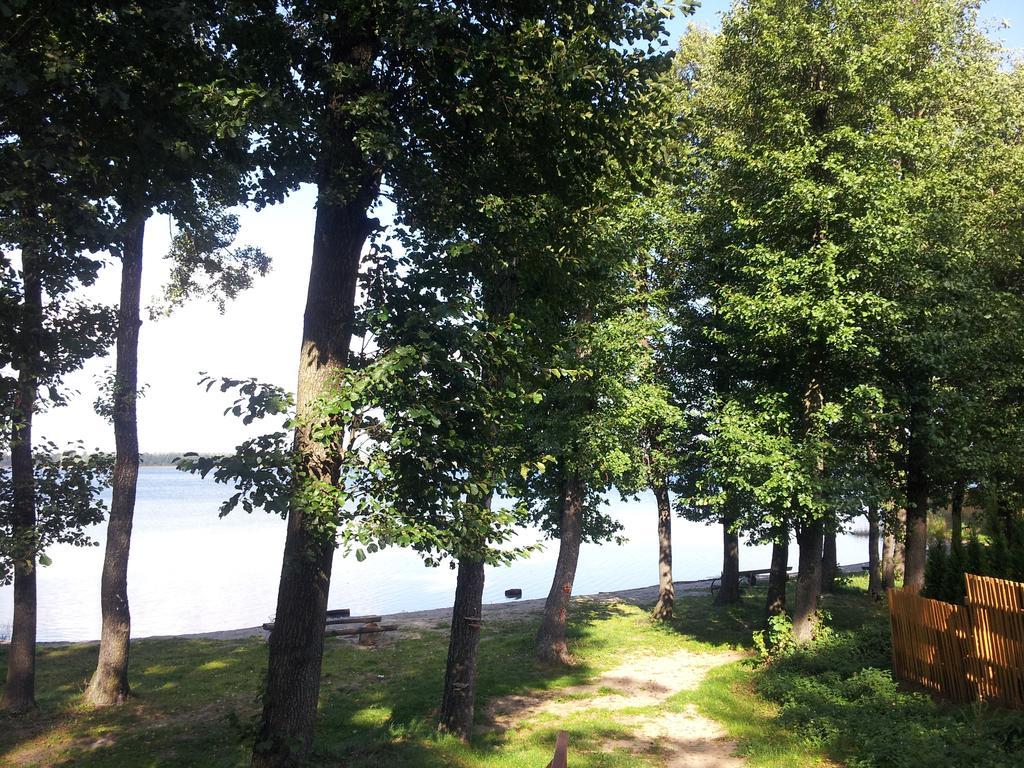 Bajkowy Nad Samym Jeziorem